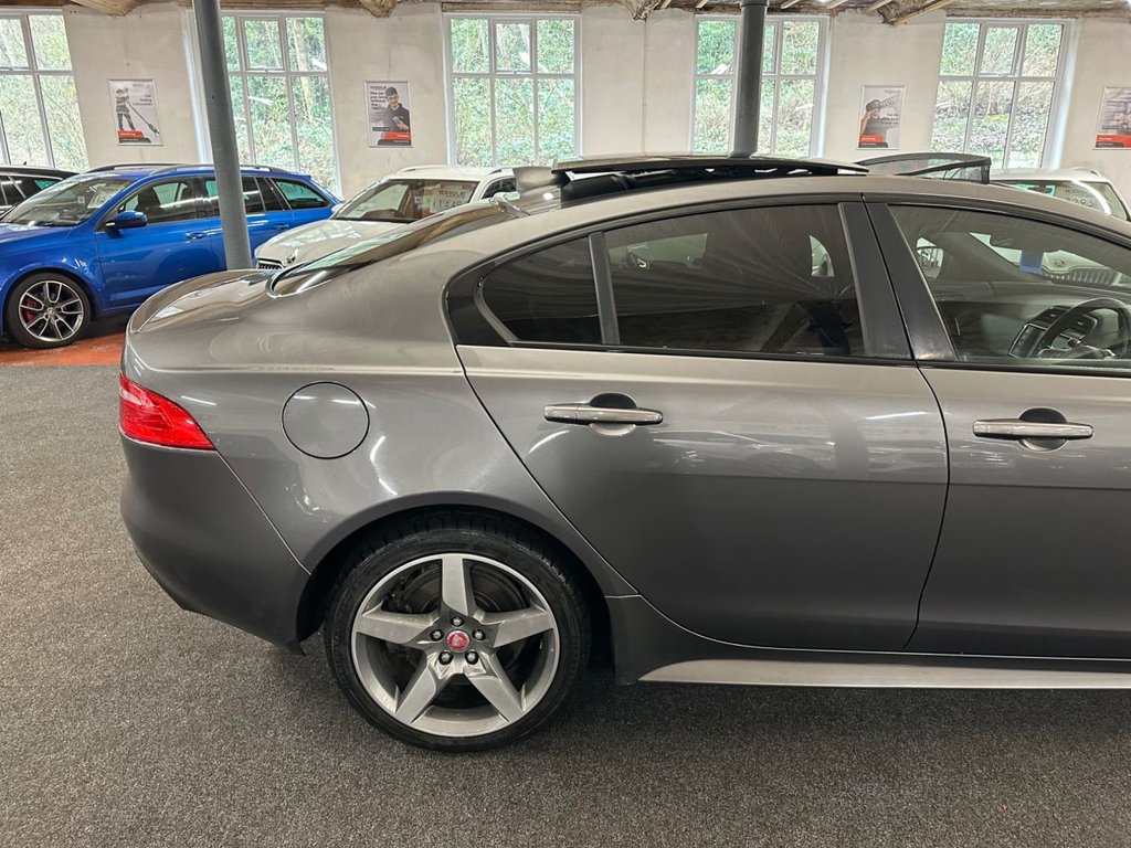 Used Jaguar XE 2016 for sale - 77739694: Photo 32