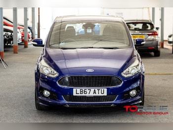 Used Ford S-Max 2017 for sale - 79530000: Photo