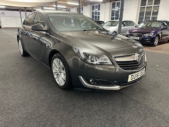 Used Vauxhall Insignia 2016 for sale - 76417230: Photo