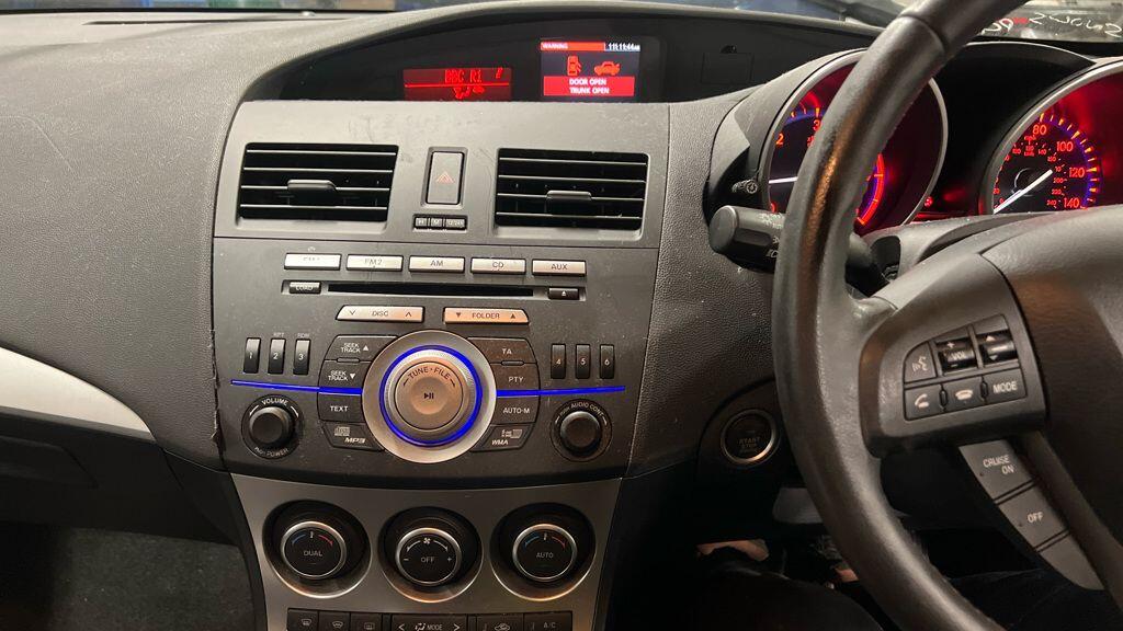 Used Mazda Mazda3 2011 for sale - 77939633: Photo 11