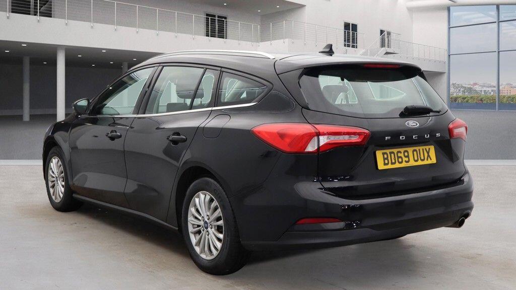 Used Ford Focus 2019 for sale - 76832115: Photo 3