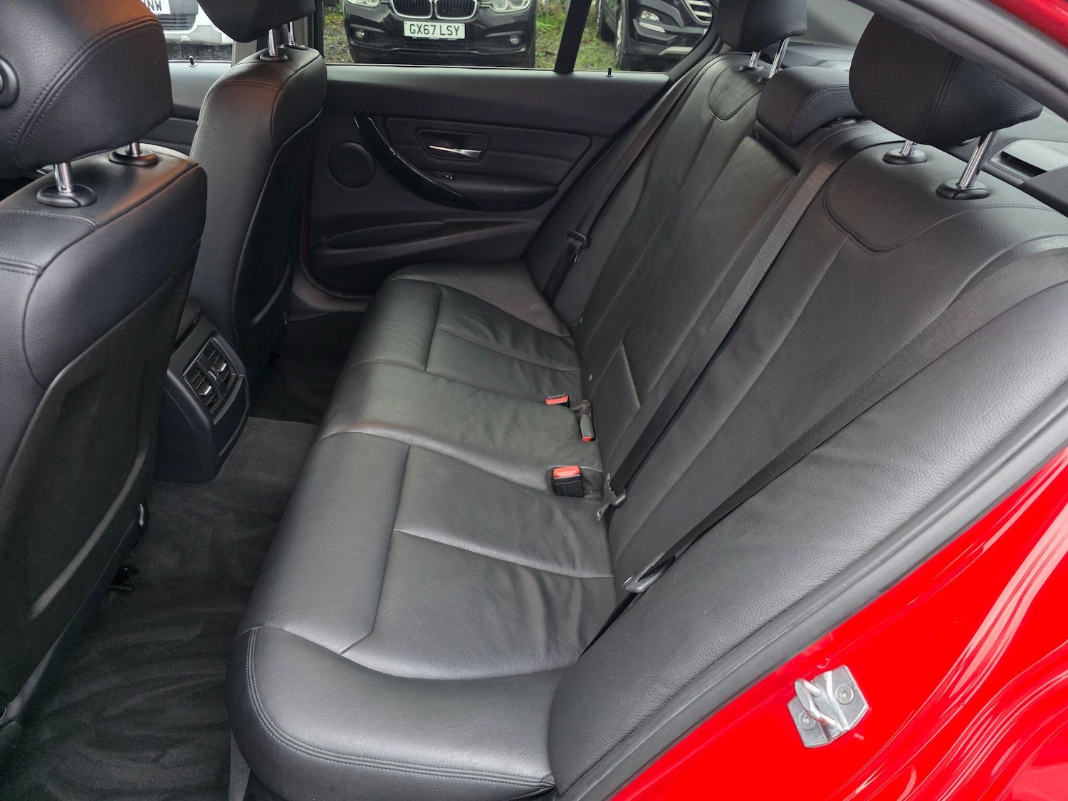 Used BMW 3 Series 2018 for sale - 77564771: Photo 23