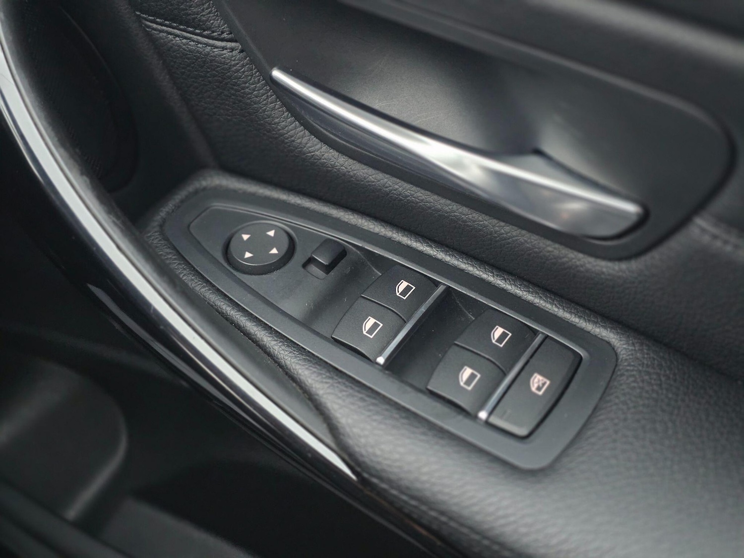 Used BMW 3 Series 2018 for sale - 77564771: Photo 29