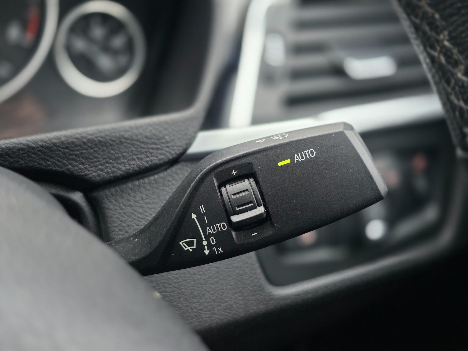 Used BMW 3 Series 2018 for sale - 77564771: Photo 48