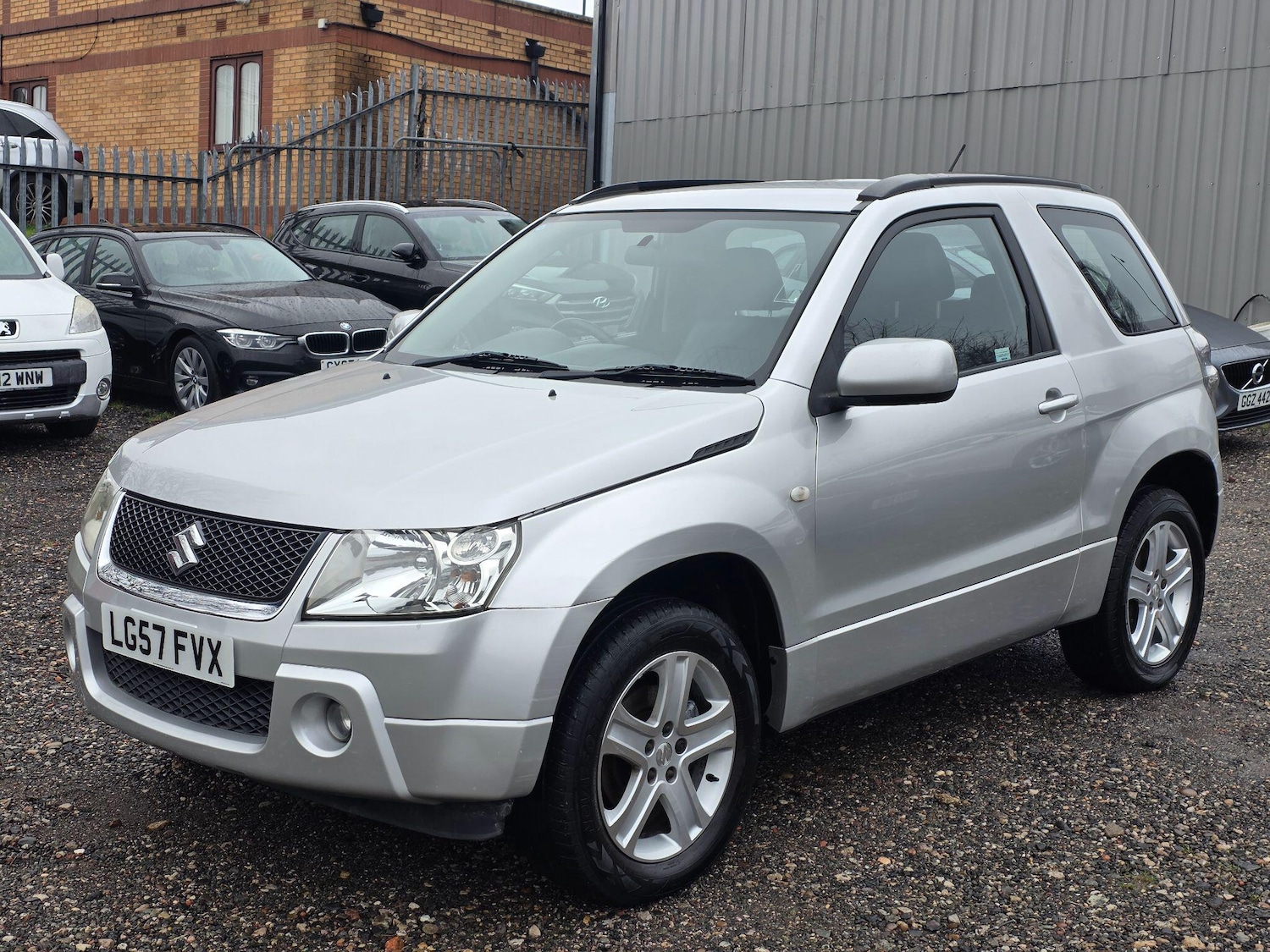 Used Suzuki Grand Vitara for sale - 77511075: Photo 2