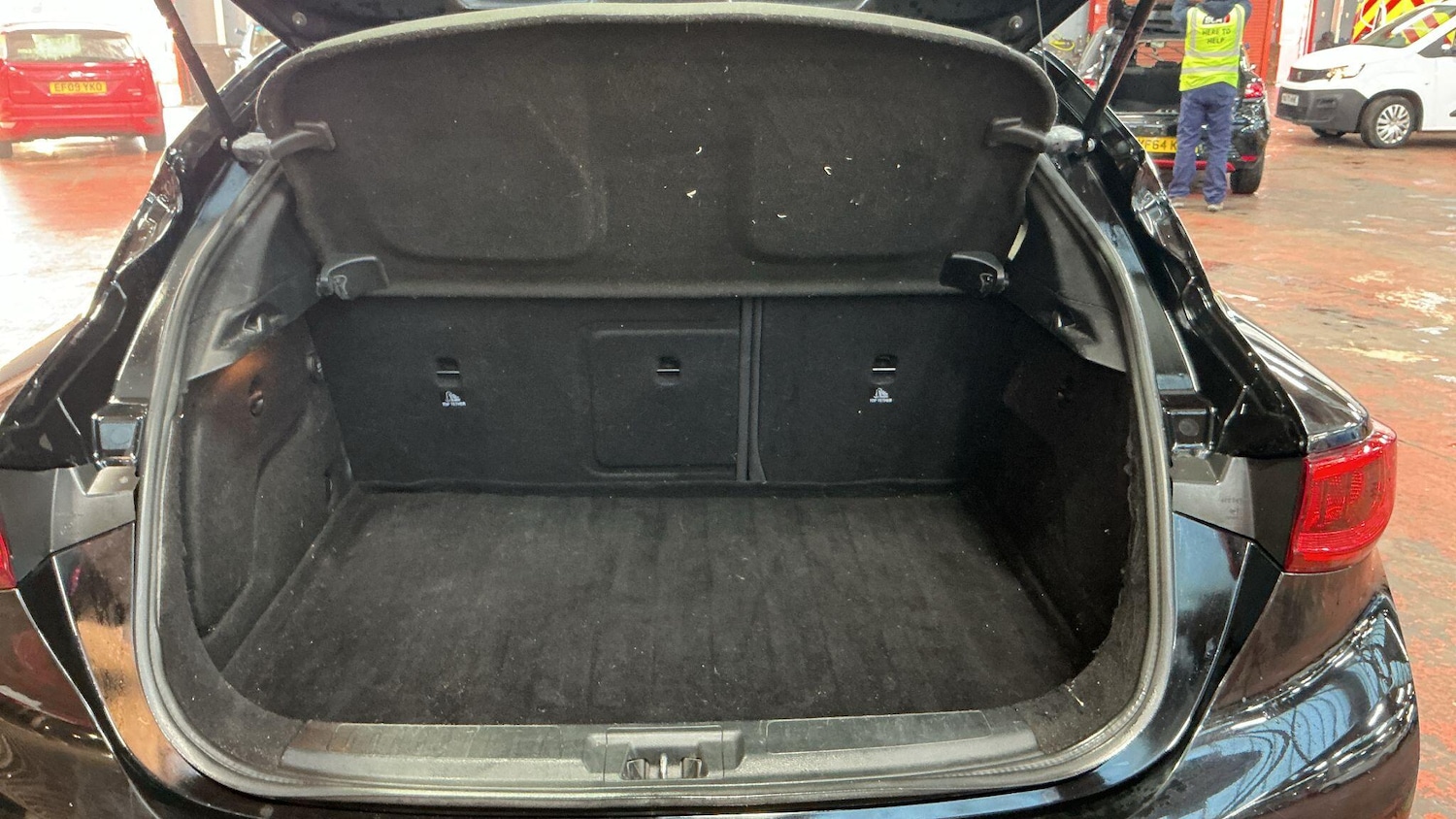 Used Infiniti Q30 2017 for sale - 76849802: Photo 12