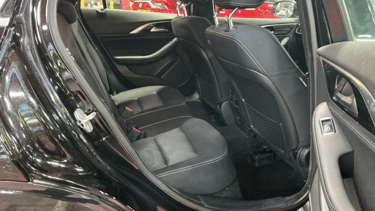 Used Infiniti Q30 2017 for sale - 76849802: Photo 9