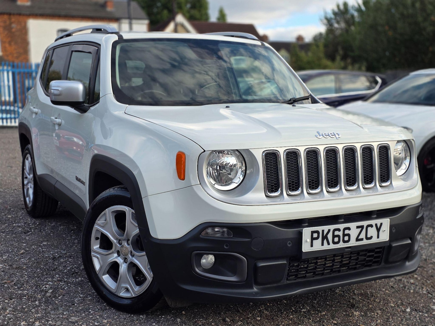 Used Jeep Renegade 2016 for sale - 76832458: Photo 12
