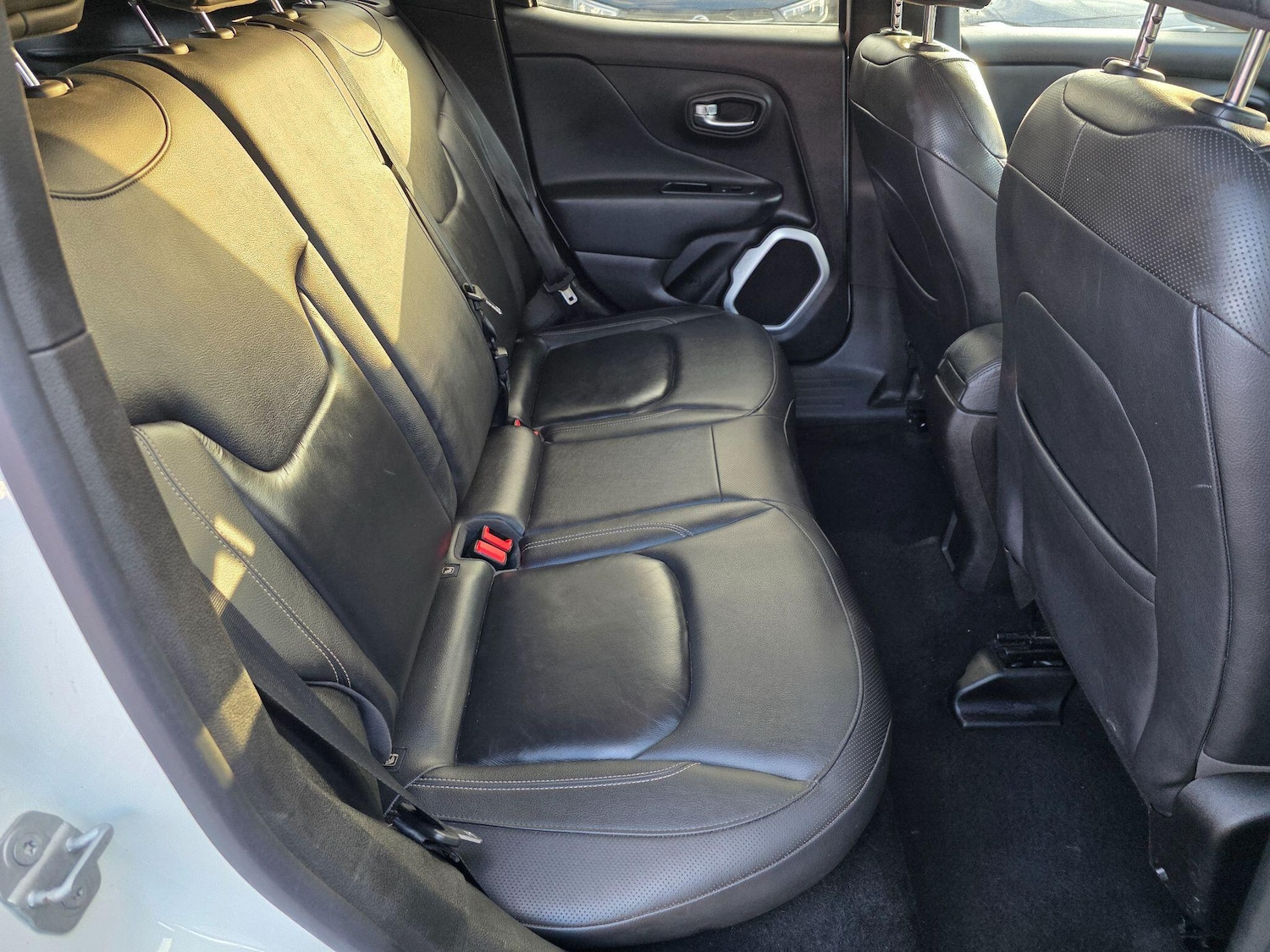 Used Jeep Renegade 2016 for sale - 76832458: Photo 16