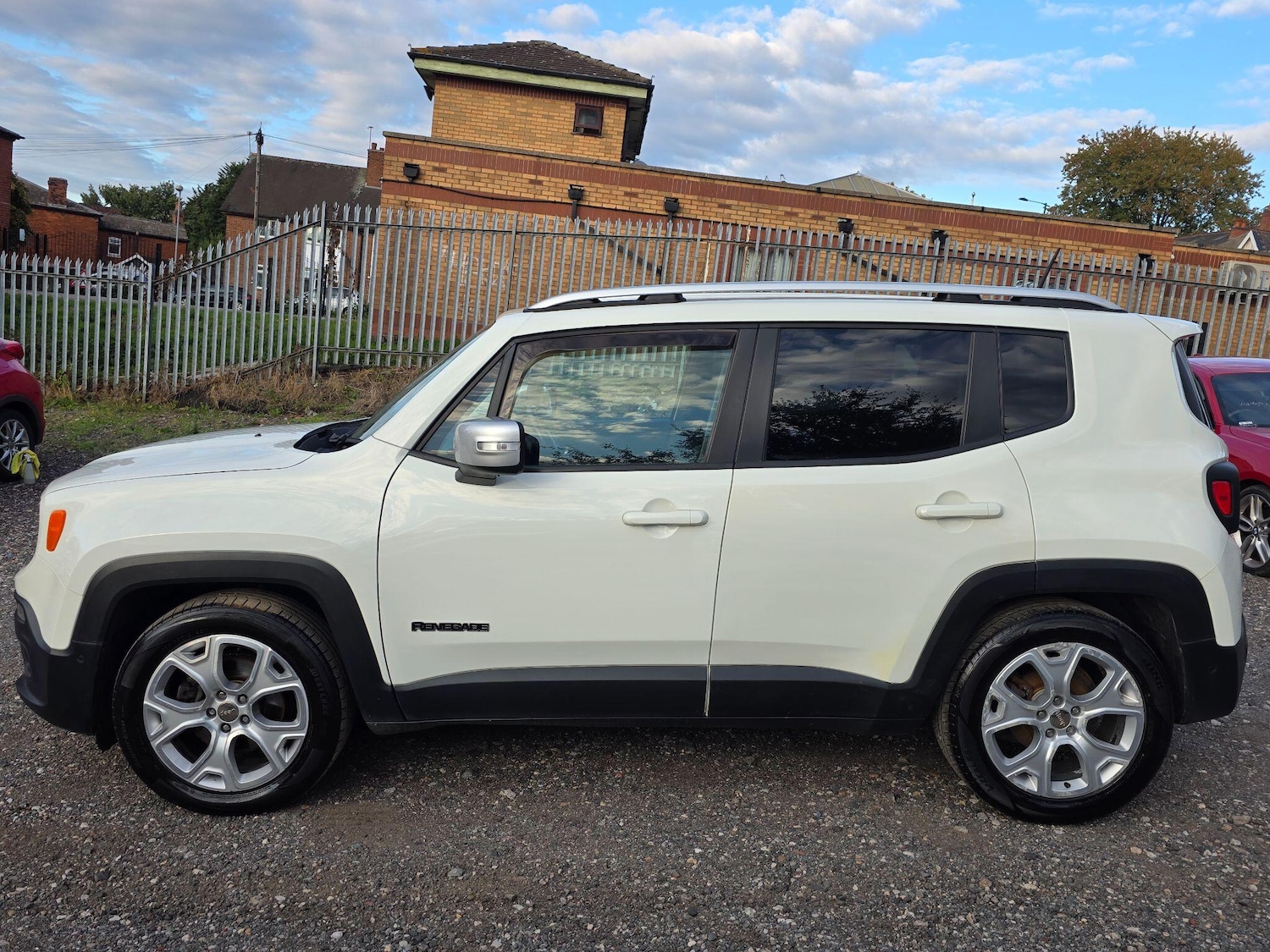 Used Jeep Renegade 2016 for sale - 76832458: Photo 7