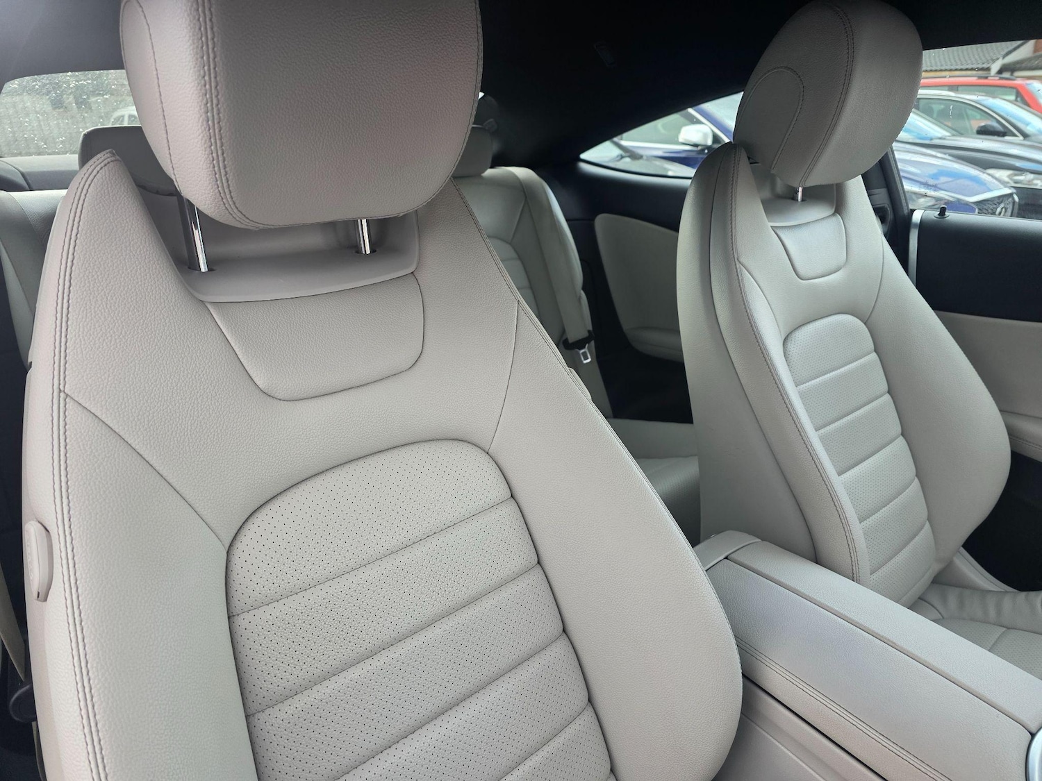 Used Mercedes-Benz C Class 2017 for sale - 76832294: Photo 12