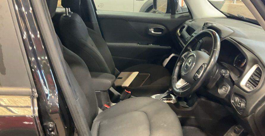 Used Jeep Renegade 2017 for sale - 76832694: Photo 4