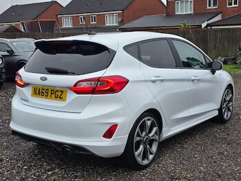 Used Ford Fiesta 2020 for sale - 76832576: Photo