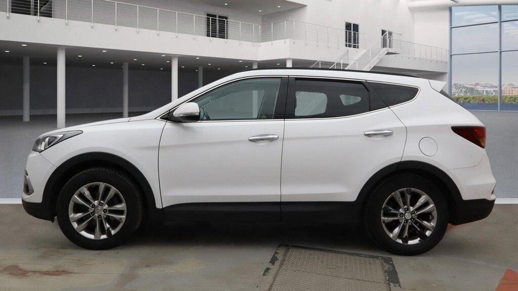 Used Hyundai Santa Fe 2016 for sale - 77658878: Photo 6