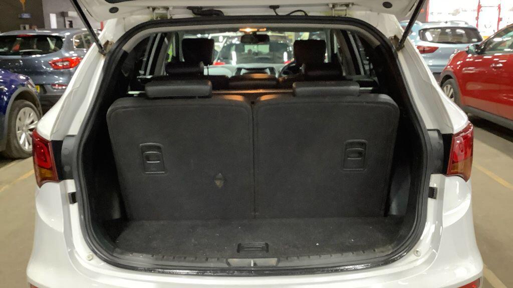 Used Hyundai Santa Fe 2016 for sale - 77658878: Photo 7