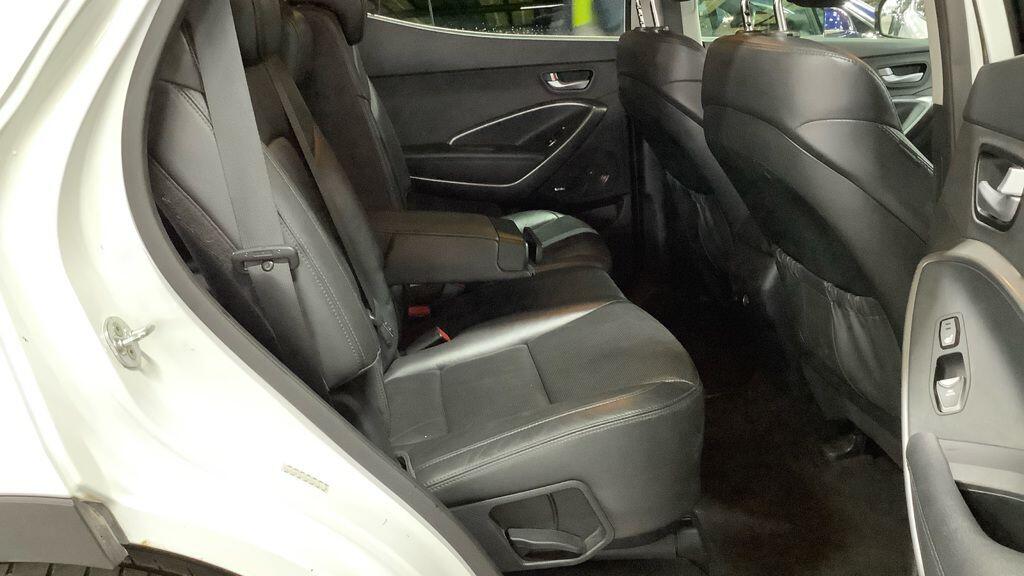 Used Hyundai Santa Fe 2016 for sale - 77658878: Photo 9