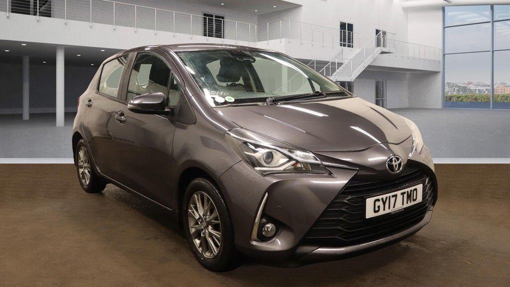 Used Toyota Yaris 2017 for sale - 76832844: Photo 1