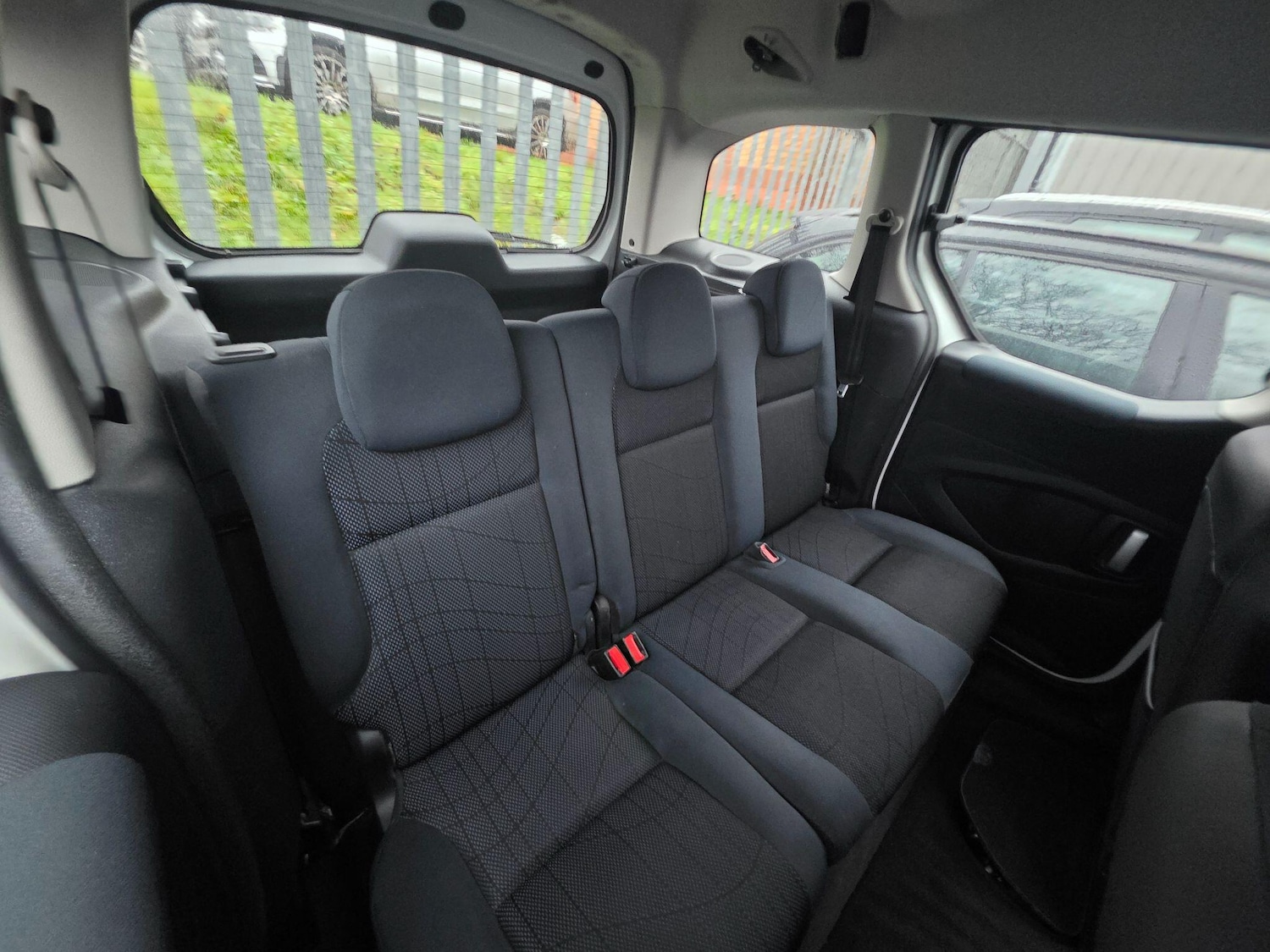 Used Peugeot Partner Tepee 2012 for sale - 77314904: Photo 8