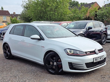 Used Volkswagen Golf 2017 for sale - 76832725: Photo