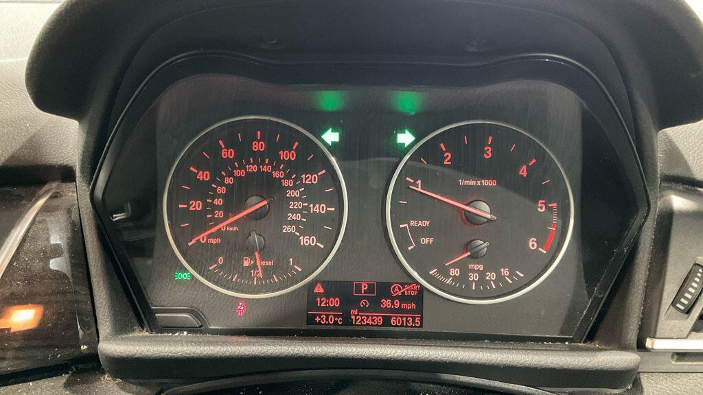 Used BMW 2 Series 2015 for sale - 77098049: Photo 8