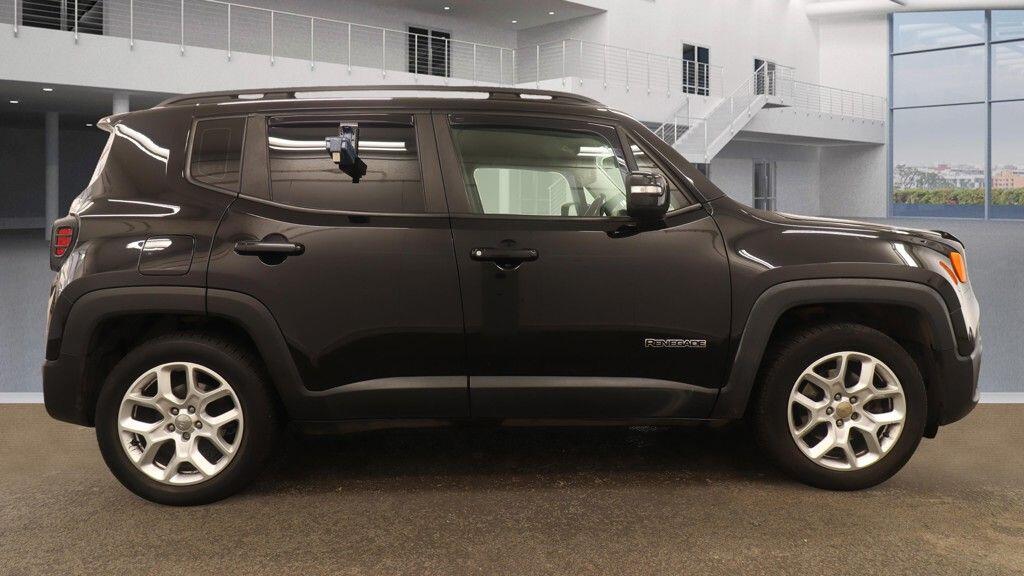 Used Jeep Renegade 2018 for sale - 77646914: Photo 5