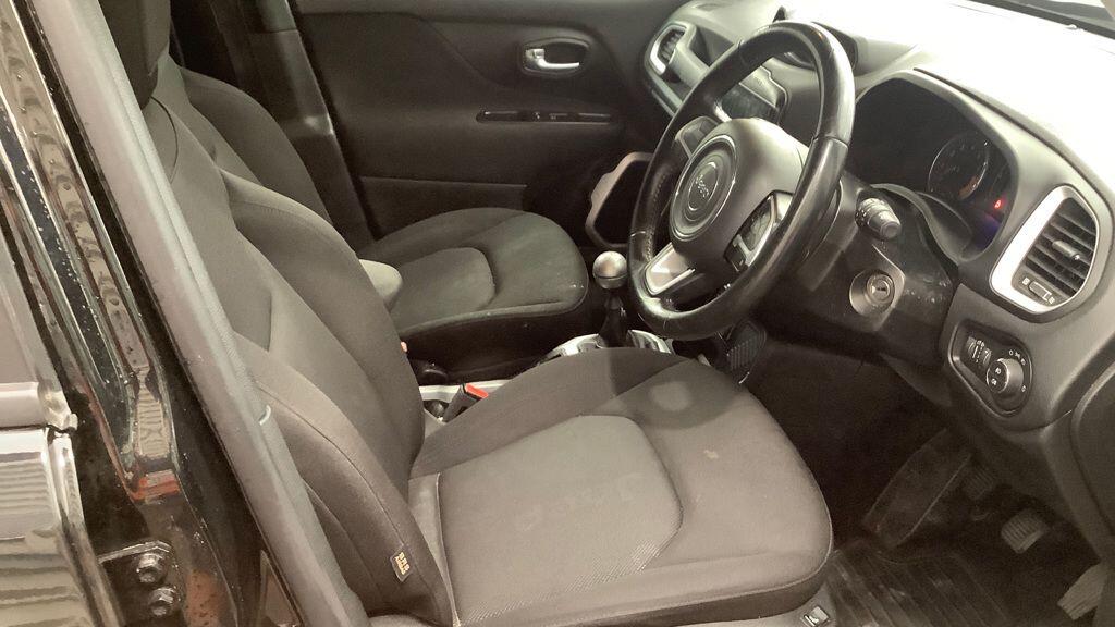 Used Jeep Renegade 2018 for sale - 77646914: Photo 7