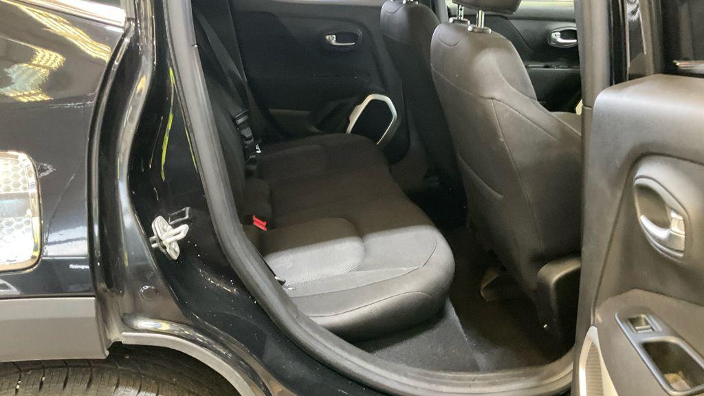 Used Jeep Renegade 2016 for sale - 76832682: Photo 11