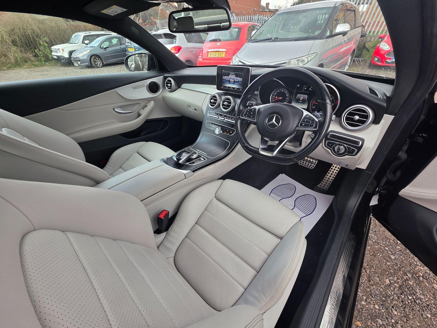 Used Mercedes-Benz C Class 2017 for sale - 77215647: Photo 14