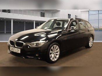Used BMW 3 Series 2017 for sale - 77016681: Photo