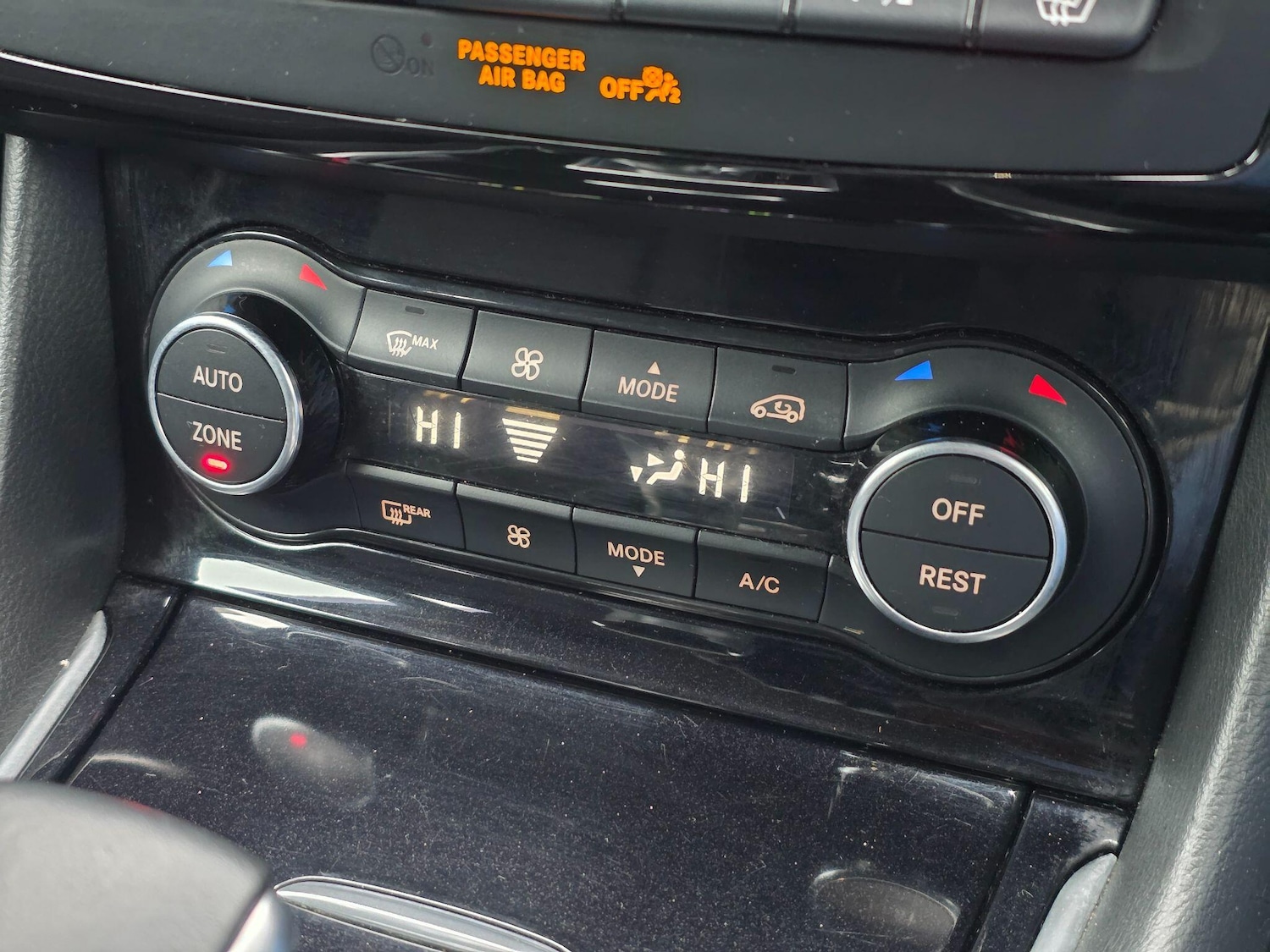 Used Infiniti Q30 2017 for sale - 77057523: Photo 26