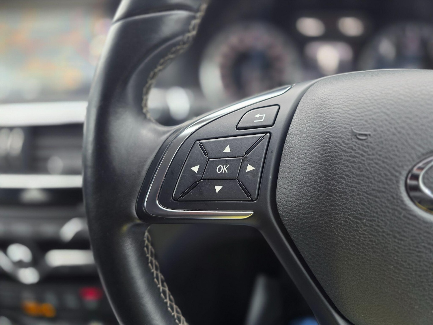 Used Infiniti Q30 2017 for sale - 77057523: Photo 30