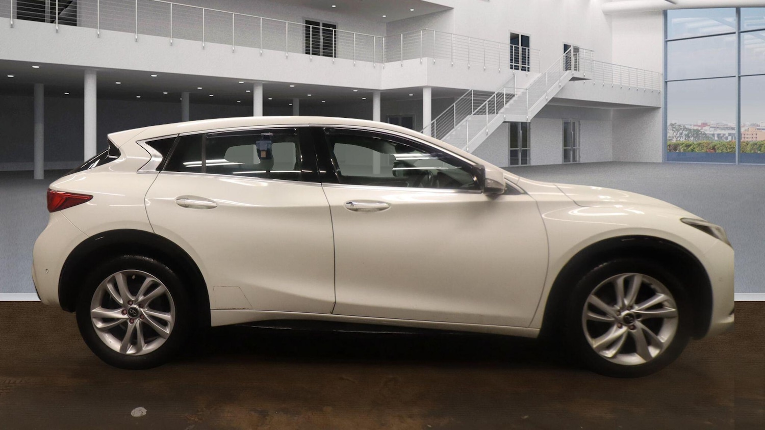 Used Infiniti Q30 2017 for sale - 77057523: Photo 5