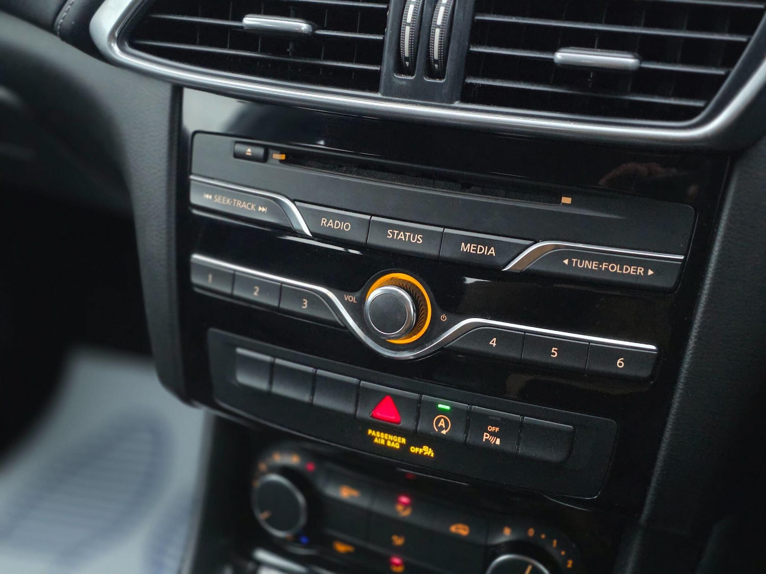 Used Infiniti Q30 2017 for sale - 76832108: Photo 23