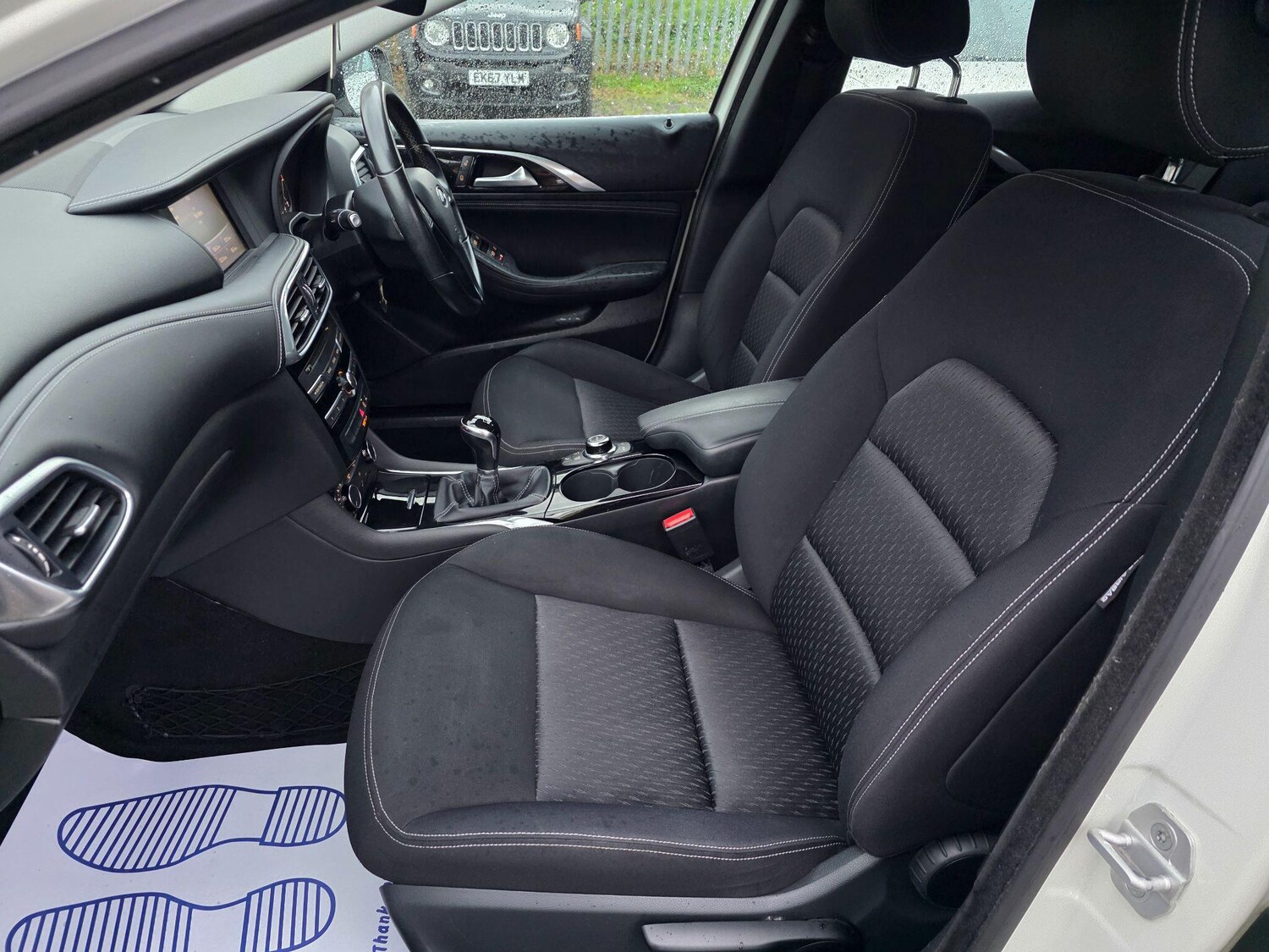 Used Infiniti Q30 2017 for sale - 76832108: Photo 30