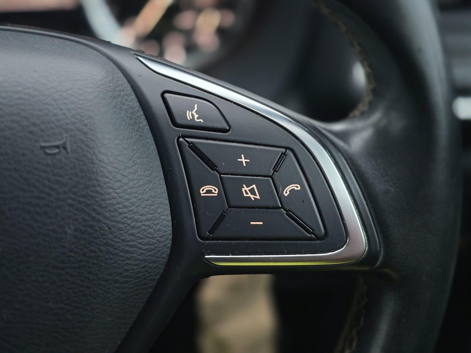 Used Infiniti Q30 2017 for sale - 76832108: Photo 35