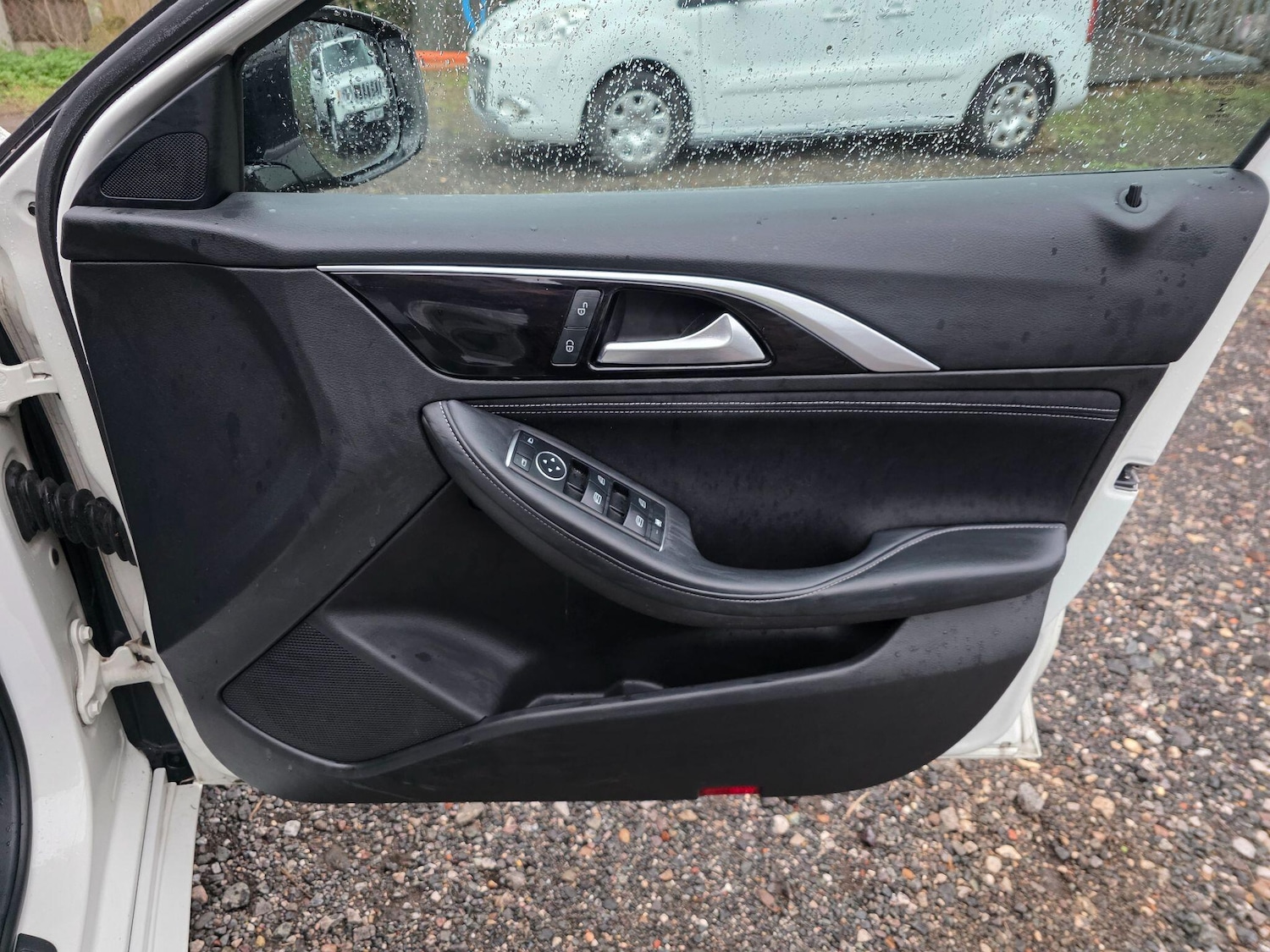 Used Infiniti Q30 2017 for sale - 76832108: Photo 38