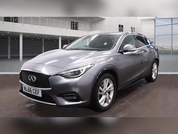 Used Infiniti Q30 2016 for sale - 77646271: Photo