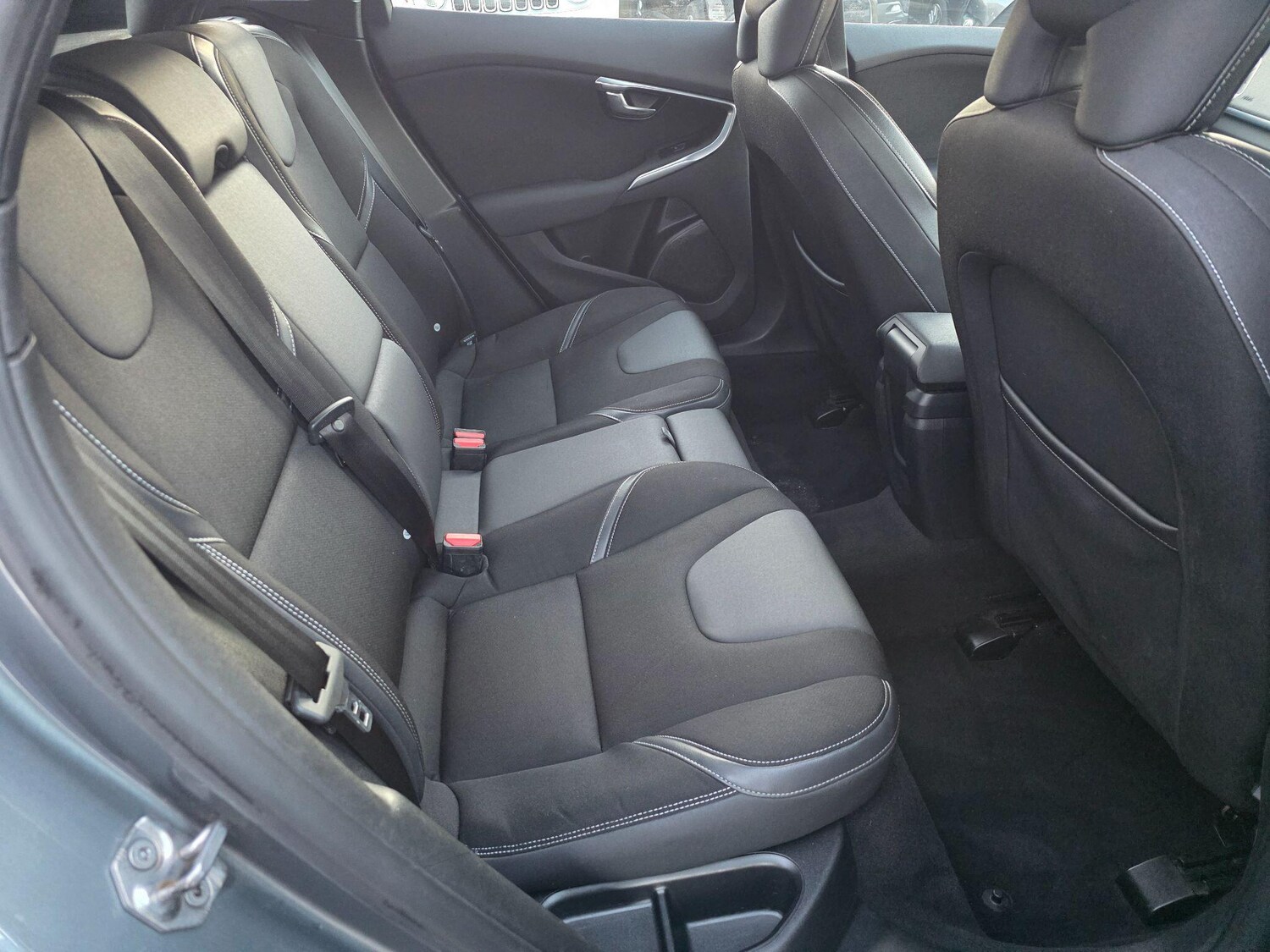 Used Volvo V40 2017 for sale - 77097822: Photo 25