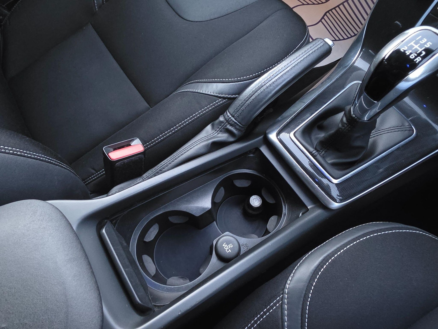 Used Volvo V40 2017 for sale - 77097822: Photo 38