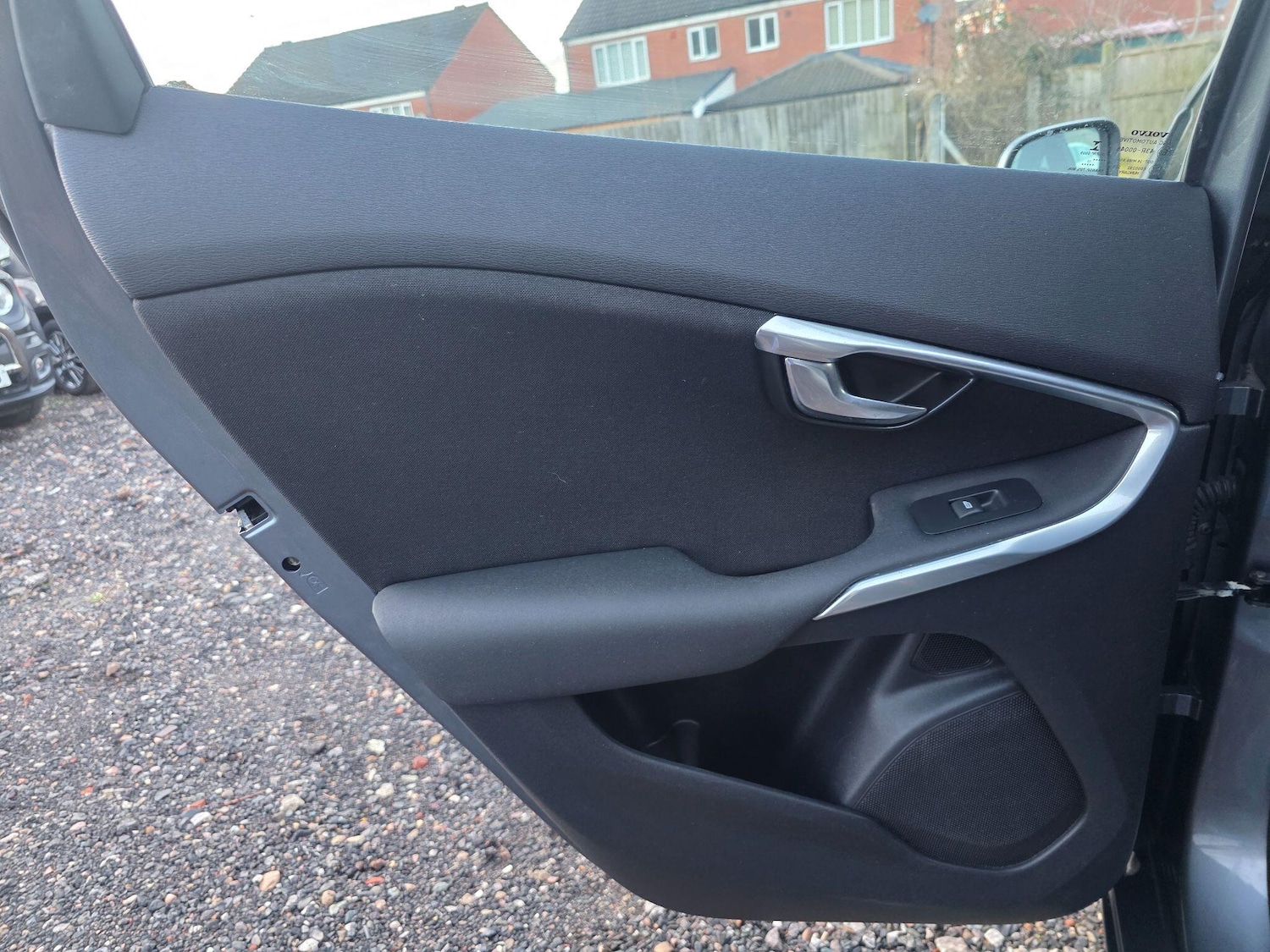 Used Volvo V40 2017 for sale - 77097822: Photo 42