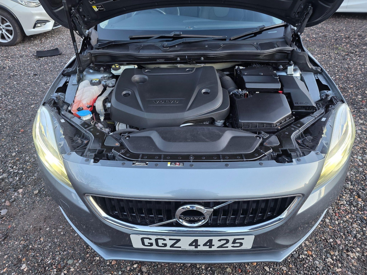 Used Volvo V40 2017 for sale - 77097822: Photo 43