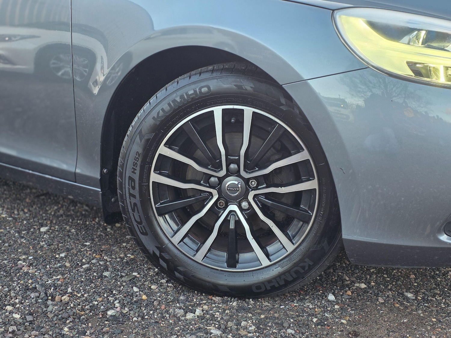 Used Volvo V40 2017 for sale - 77097822: Photo 47