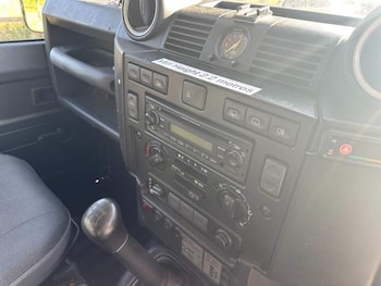 Used Land Rover Defender 2011 for sale - 75399218: Photo