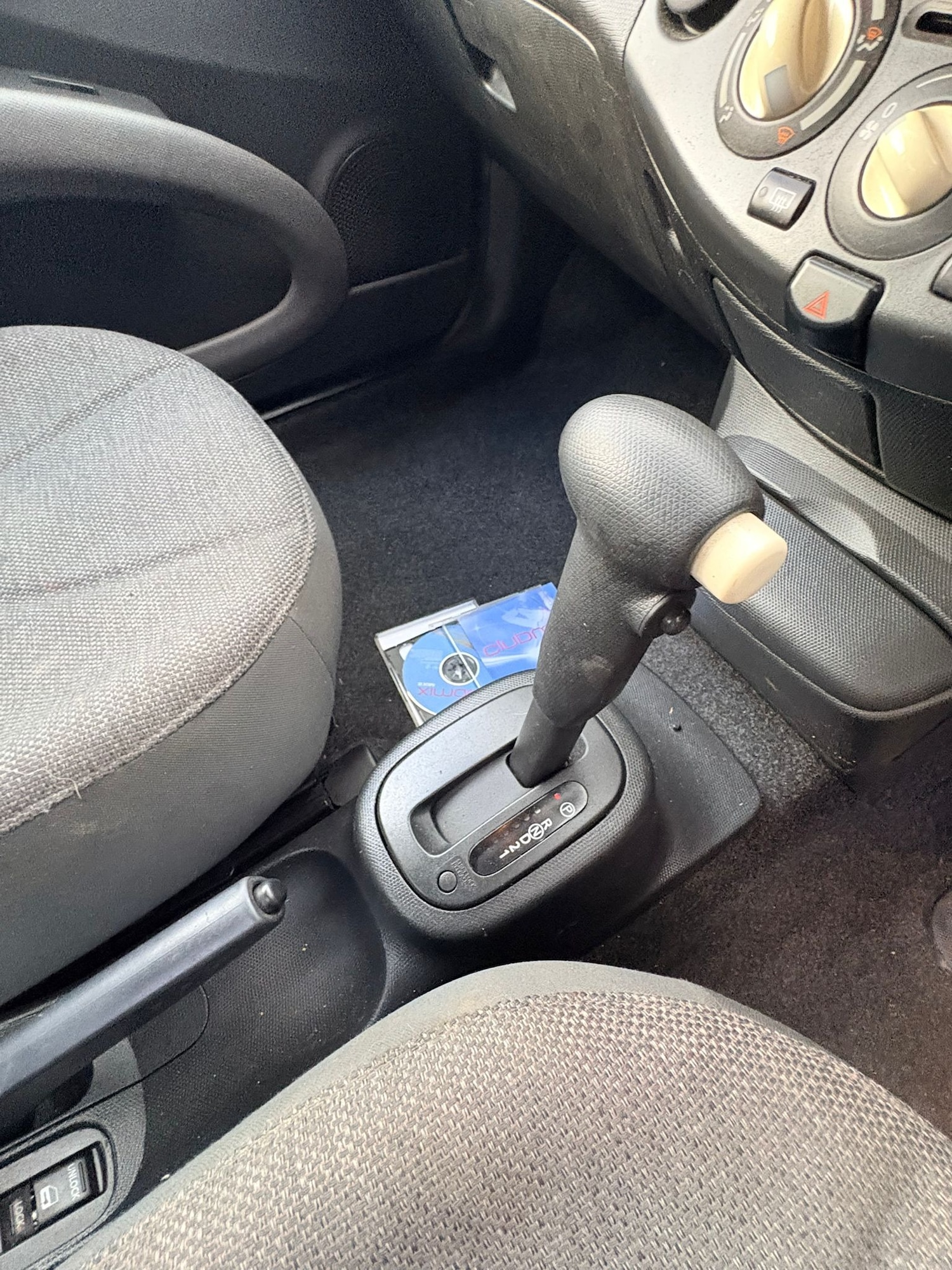 Used Nissan Micra 2006 for sale - 76600079: Photo 10