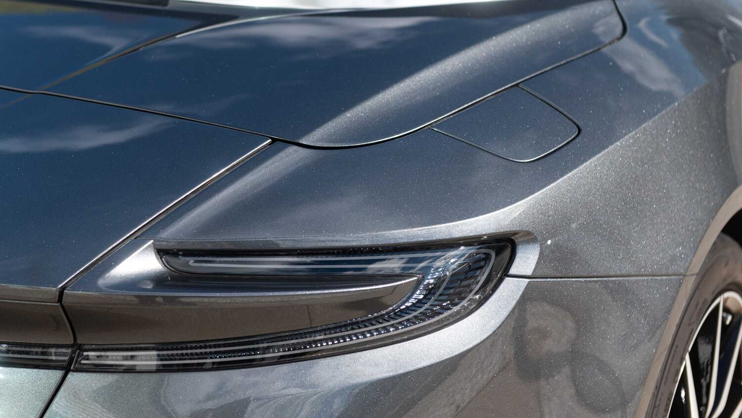 Used Aston Martin DB11 2021 for sale - 78149171: Photo 26