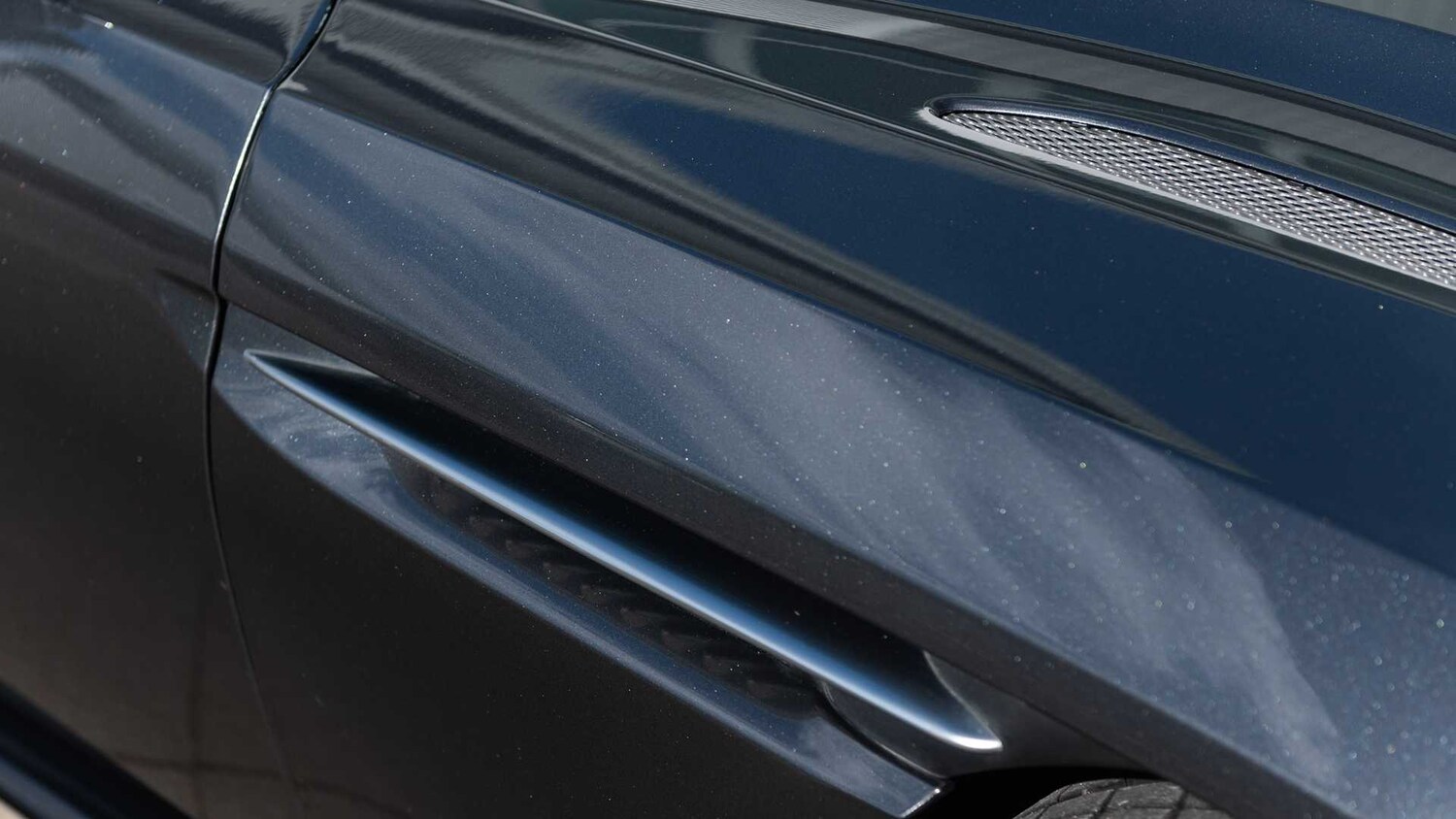 Used Aston Martin DB11 2021 for sale - 78149171: Photo 9