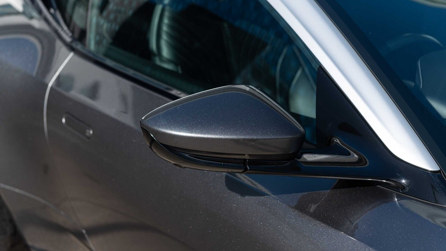 Used Aston Martin DB11 for sale - 78052432: Photo 16