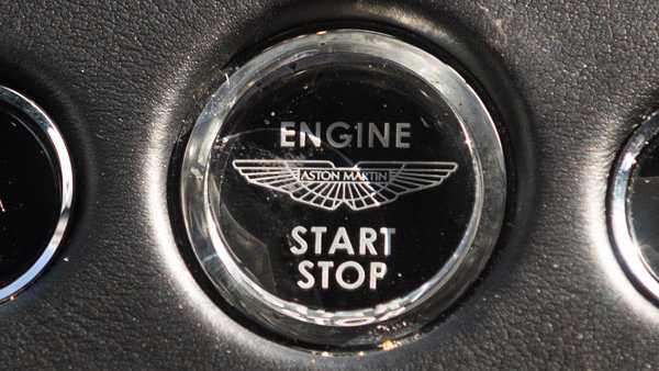 Used Aston Martin DB11 for sale - 78052432: Photo 34