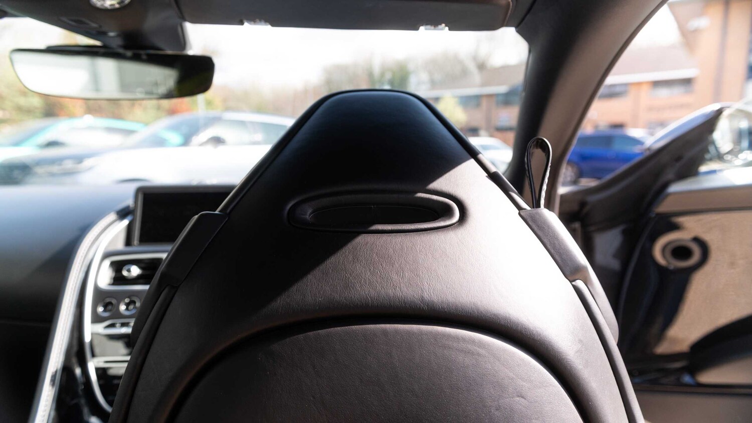 Used Aston Martin DB11 for sale - 78052432: Photo 35