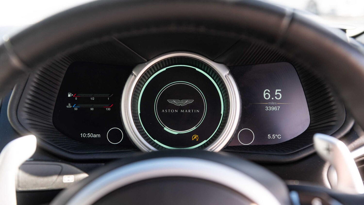 Used Aston Martin DB11 for sale - 78052432: Photo 6